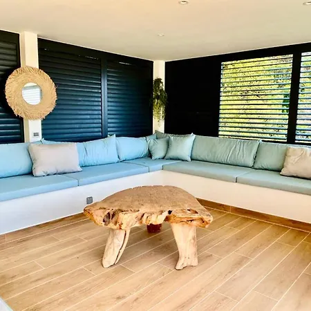 Grimaud Villa *